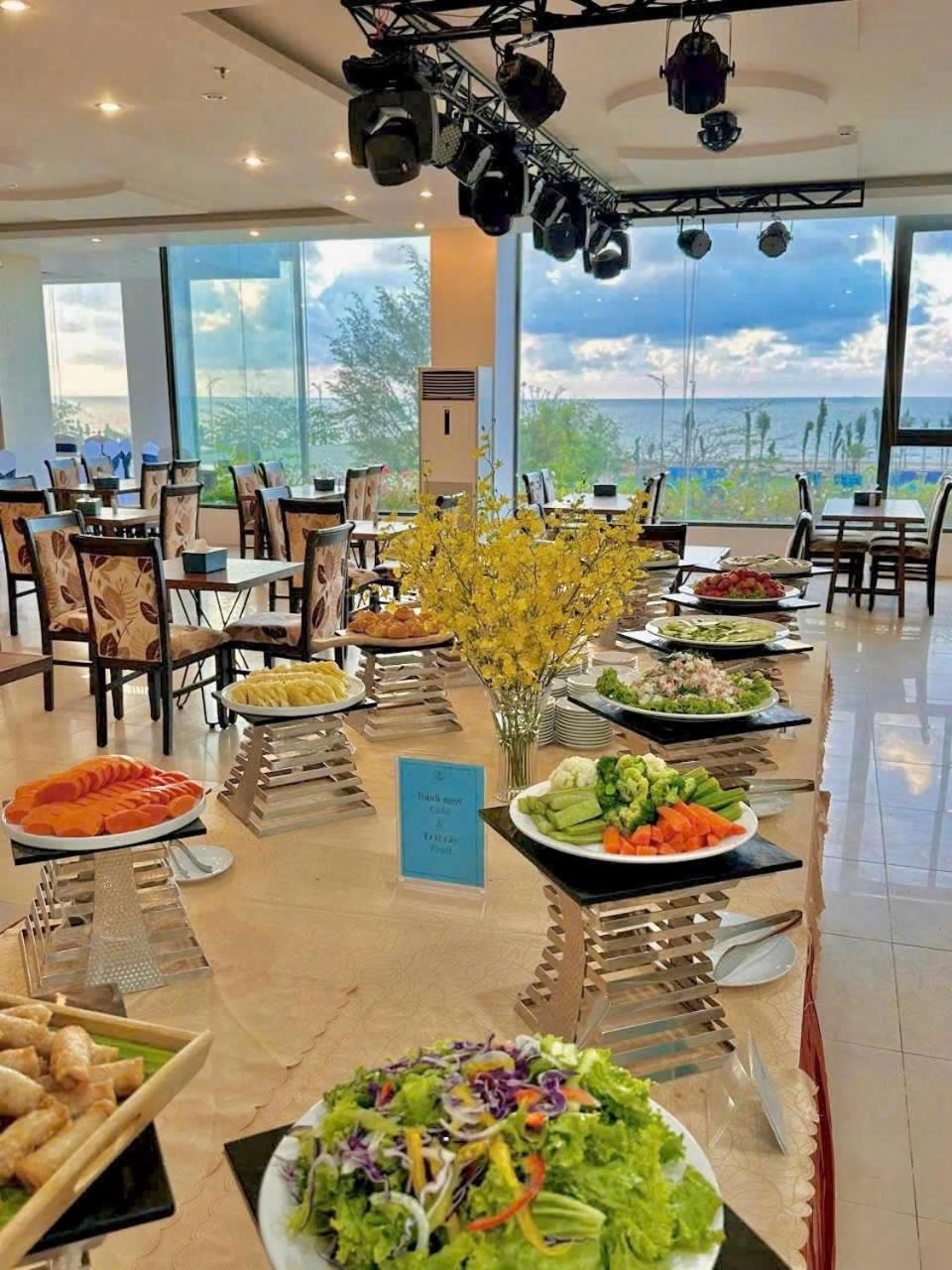 Annata Beach Hotel Vung Tau Exterior photo